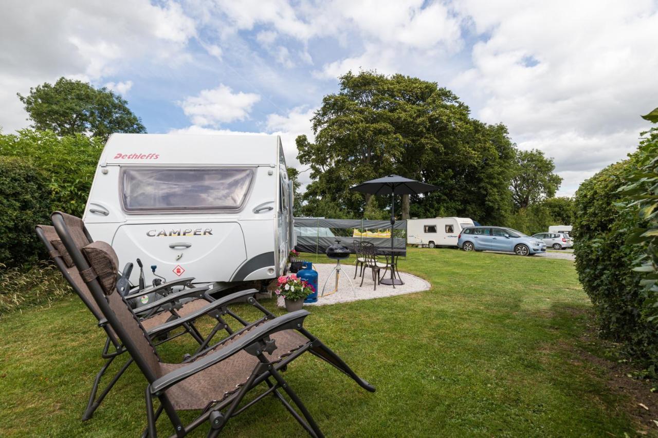 Cosy Caravan On Luxury Campsite Hulme End 外观 照片