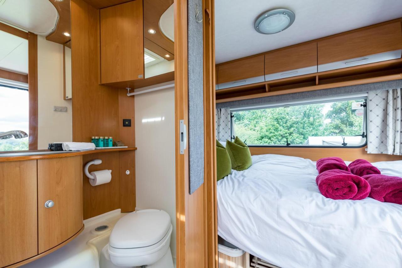 Cosy Caravan On Luxury Campsite Hulme End 外观 照片