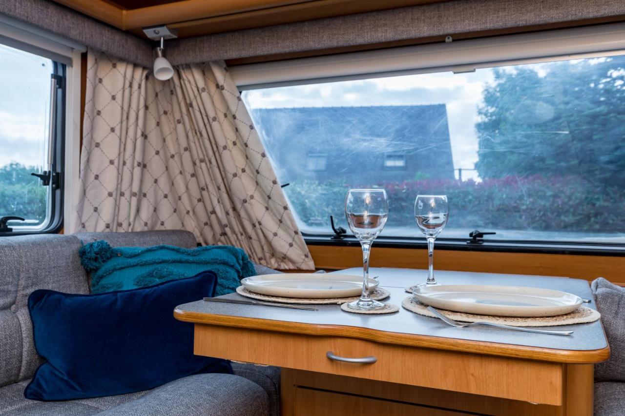 Cosy Caravan On Luxury Campsite Hulme End 外观 照片