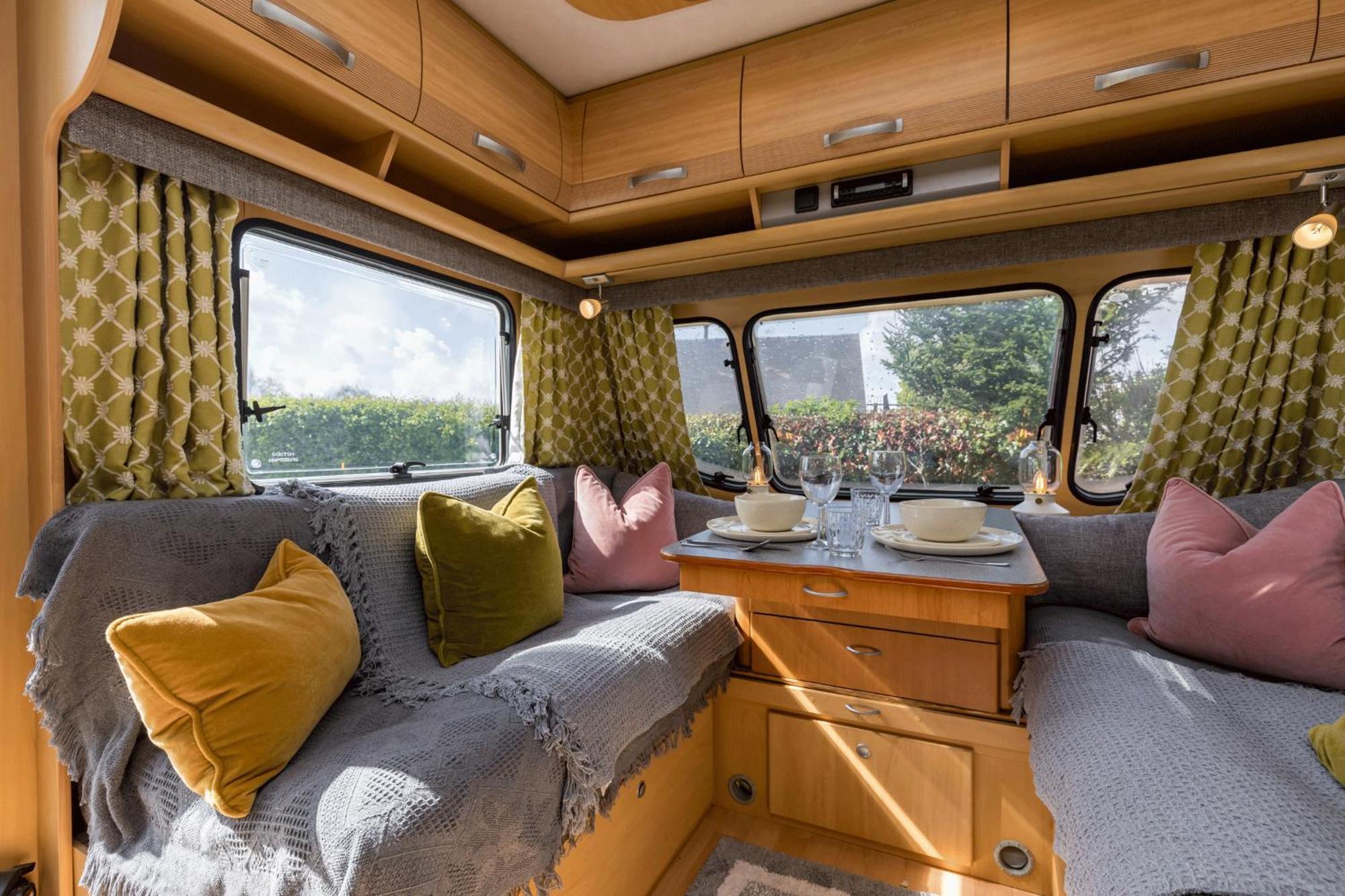 Cosy Caravan On Luxury Campsite Hulme End 外观 照片